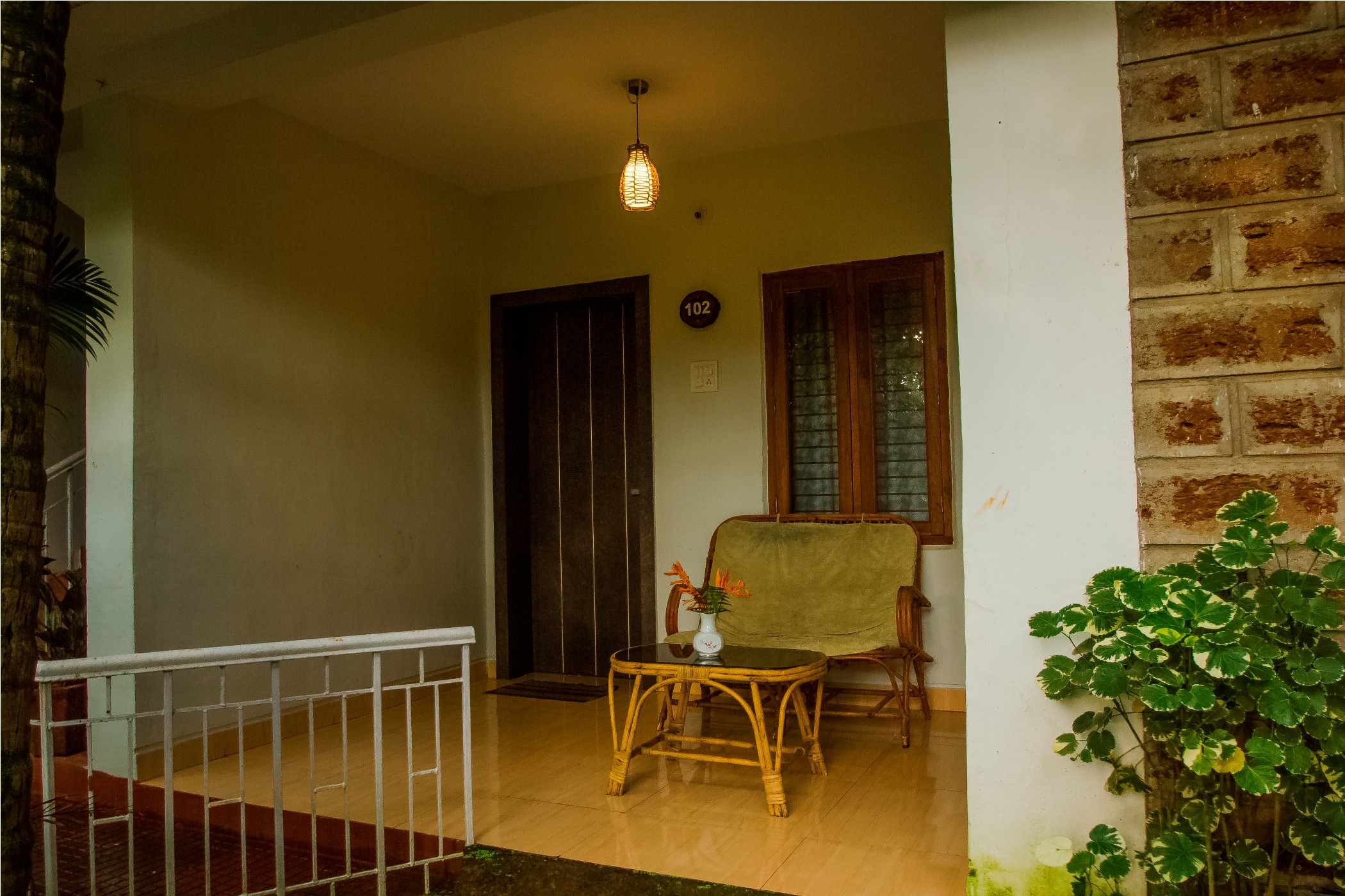 O'NEST Luxury Homestay | Rooms & Wi-Fi - Tap to explore photos