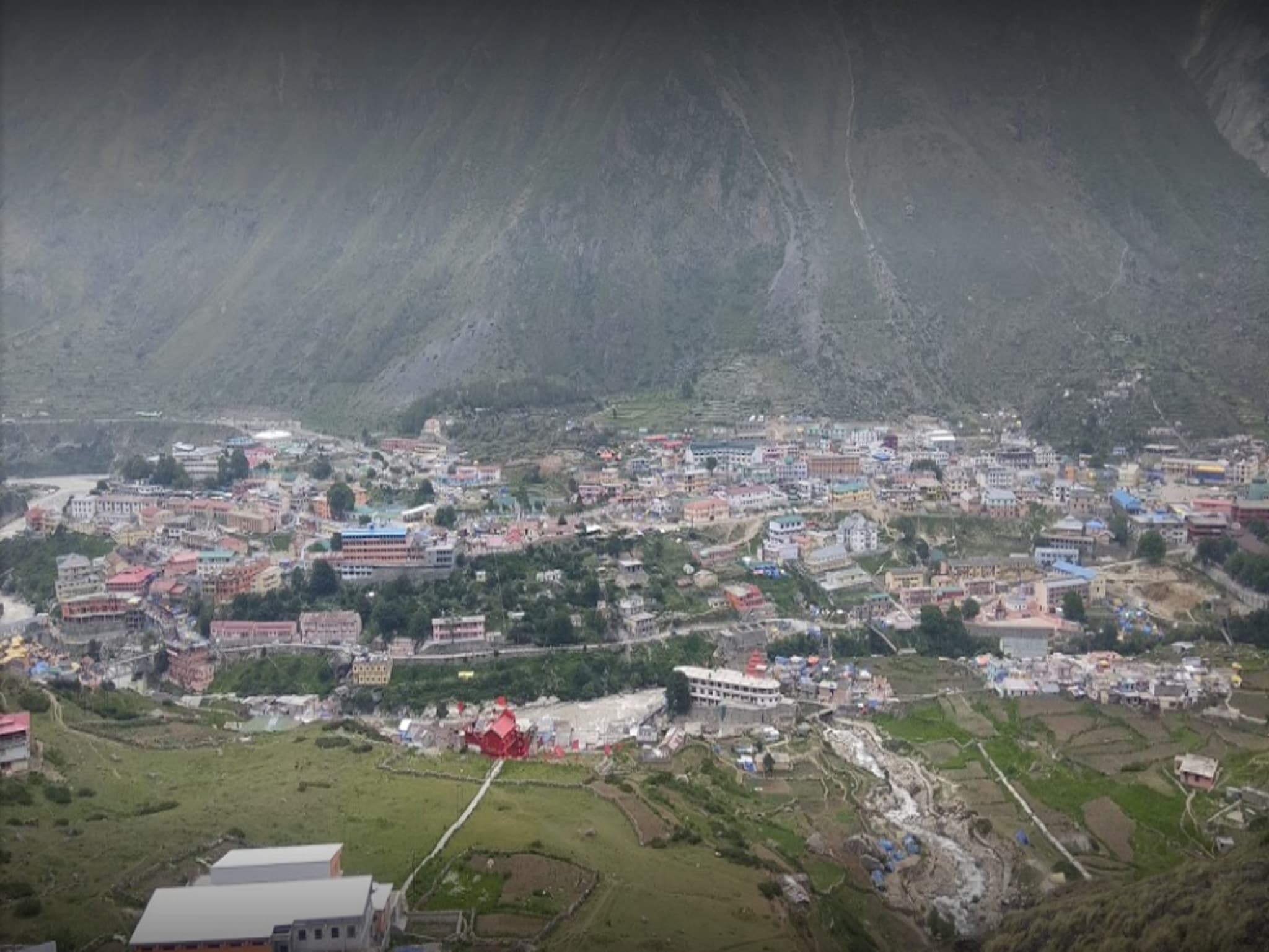 Hotel Charan Paduka - Tap to explore photos