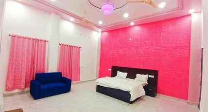 Vardhans vila and palace Room Type - Suite Room