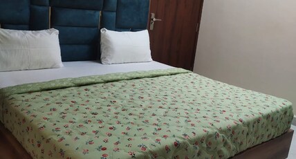 Baglamukhi Hilton Hotel & Restaurant Room Type - Deluxe Room