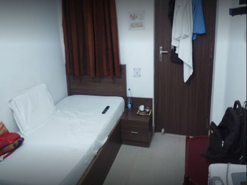 Shree Jinwaram Hotel - Tap to explore photos