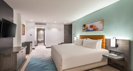 Holiday Inn Riyadh al qasr Room Type - 1 King Bed Standard Non-Smoking