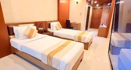 Hotel Heiga Room Type - Superior Twin Bedded Room