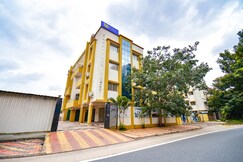 FabHotel Himalay Guest House Saanvi Residency
