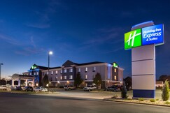 Holiday Inn Express Hotel & Suites Pittsburg