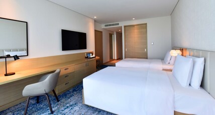 Hilton Garden Inn Bahrain Bay Room Type - TWIN ROOM WITH BAY VIEW