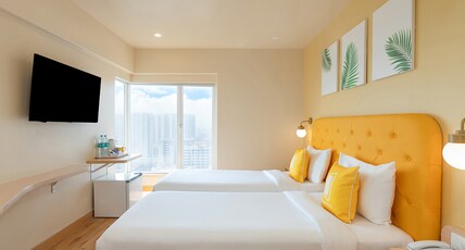 Bloom Hotel Saki Vihar Powai Room Type - Standard Twin Room