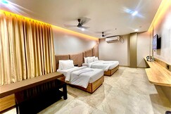 Hotel Cosmos