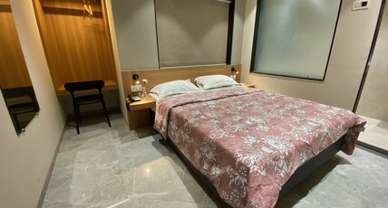 Hotel ICON Room Type - Deluxe room