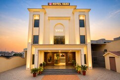 Hotel Vasu International