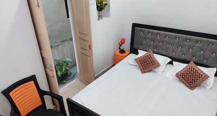 Shivangan homestay Room Type - Family Room with Balcony 2