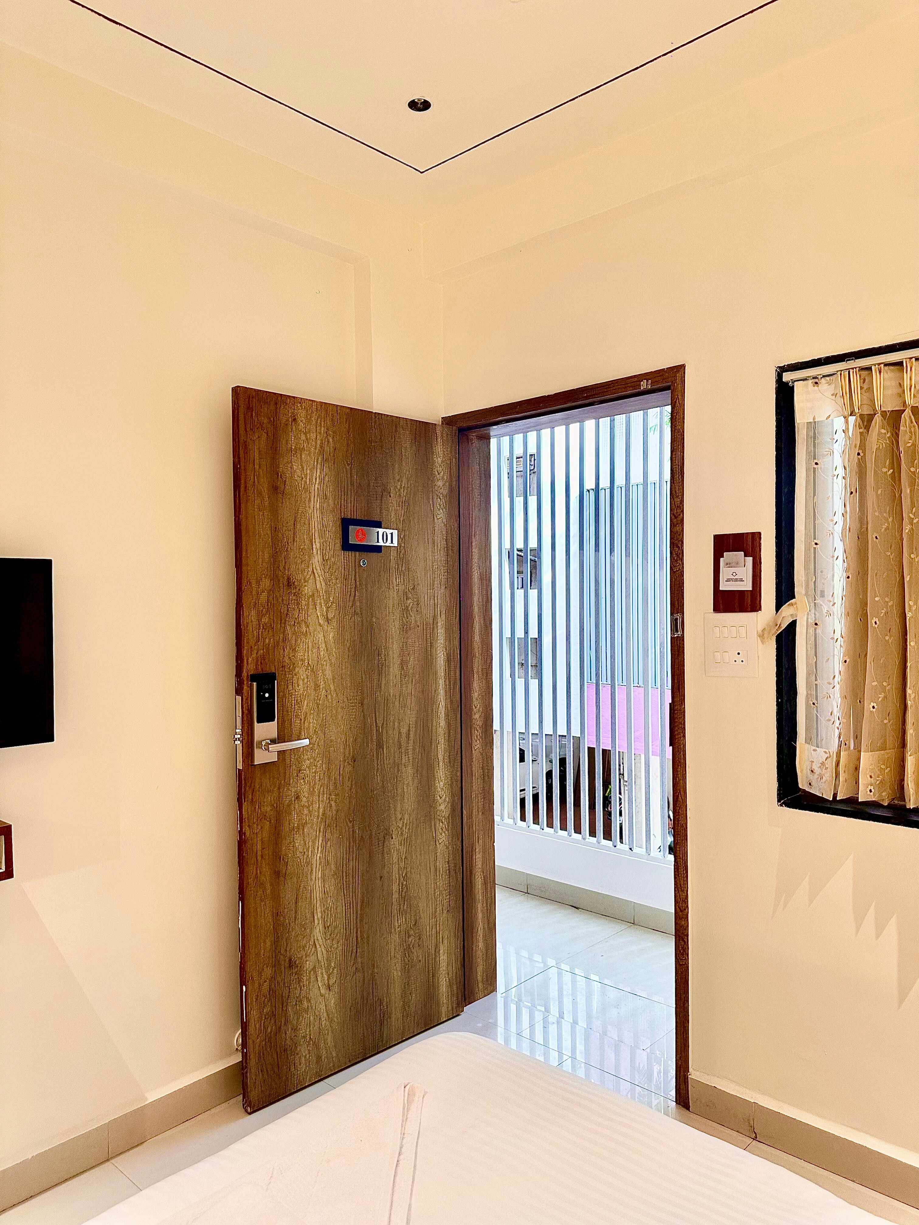 Hotel StayBird - Cove, Kharadi - Tap to explore photos