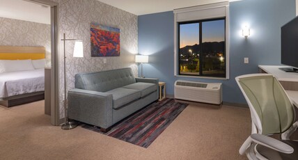 Home2 Suites by Hilton Kingman Room Type - 1 KING 1BDRM SUITE NS MTVW