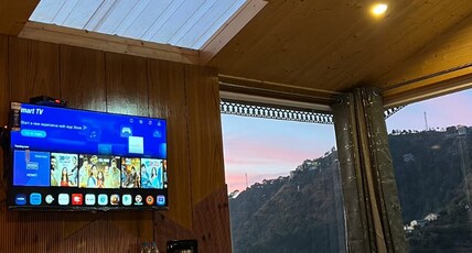 KASAULI VISTA ROYAL Room Type - Sky Window With Mountain View