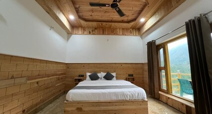Shiv Sarovar | TigerFalls | Bonfire Room Type - Deluxe Room