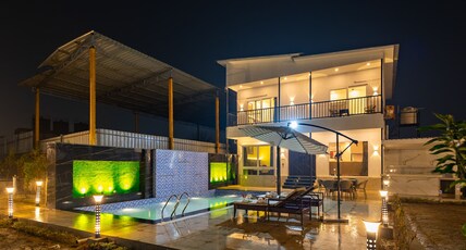 4BHK Unique Farm House Luxury Farm Stay Noida Room Type - 4BHK Unique Farm House Luxury Farm Stay Noida