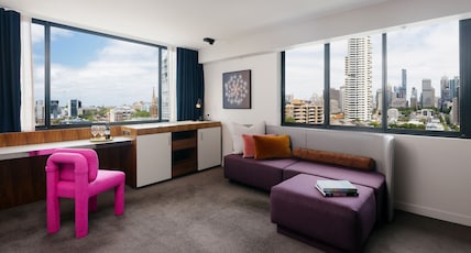 Indigo Sydney Potts Point Room Type - 1 Bedroom Suite City Skyline View Indigo Sydney Potts Point Room Type - 1 Bedroom Suite City Skyline View