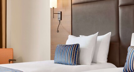TRYP By Wyndham Istanbul Sisli Hotel Room Type - 1 King Bed, Fitness Room, Non-Smoking