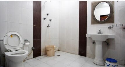 Hotel Platinum Plaza Room Type - Super Deluxe Room
