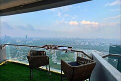 Cloud Nine Halfday Stay At Supernova Noida