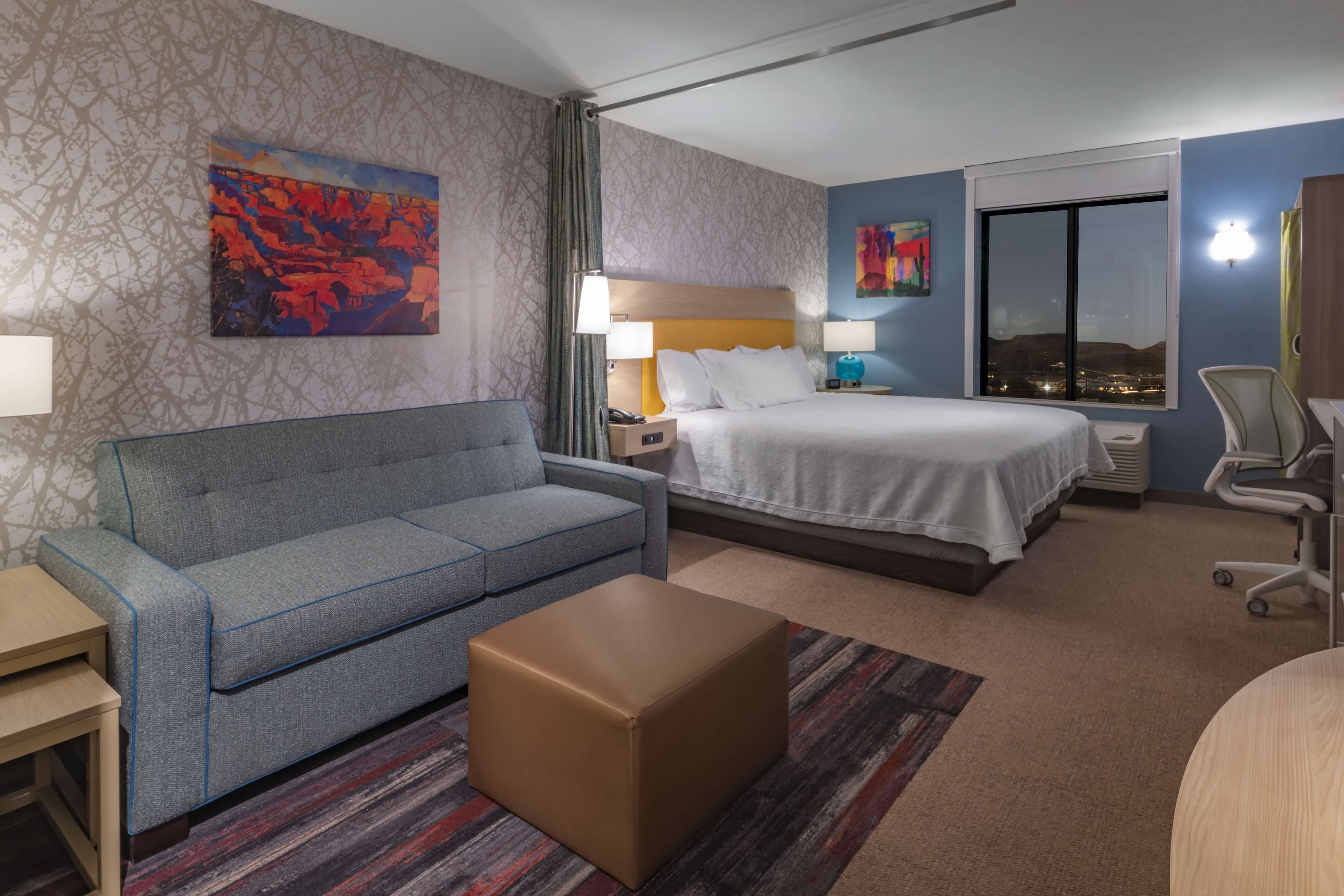 Home2 Suites by Hilton Kingman - Tap to explore photos