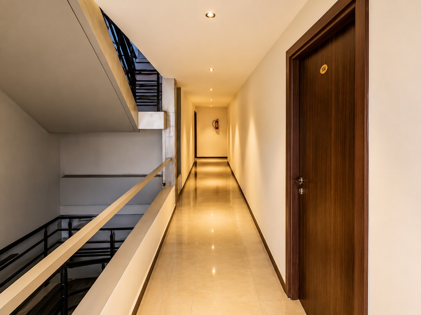 Royal Suites 2 in Marathahalli Bangalore - Tap to explore photos
