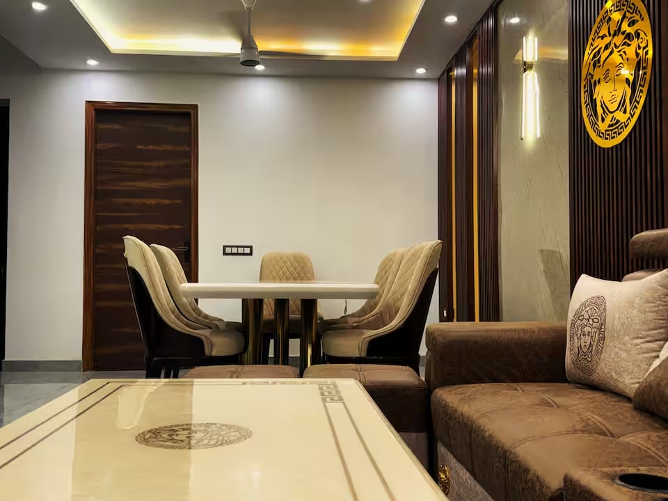 The Pebble Jacuzzi Villa near Rajpur Road - Tap to explore photos