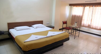Hotel Yatree Room Type - Deluxe Room Non AC