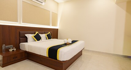 Reunion De Homes Premium Suites Room Type - Deluxe Double Room