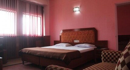 Hotel Keshari Room Type - Deluxe Non A/c