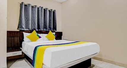 Hotel Anand Shree Airport, Indore Room Type - Deluxe Ac