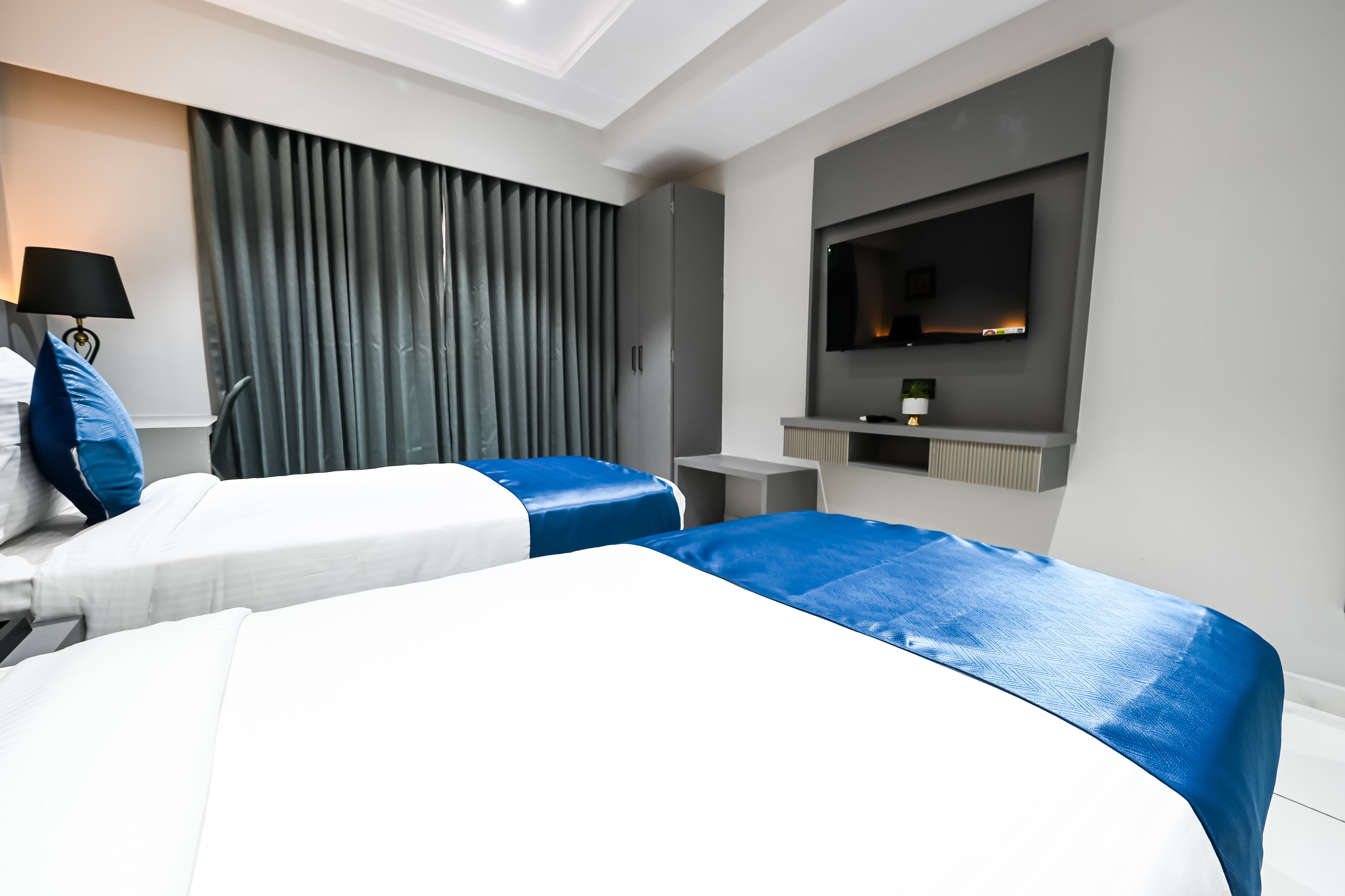 Hotel Sun lorem, Ahmedabad - Tap to explore photos