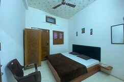Ram kuti guest house