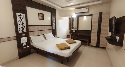 BHARATH RESIDENCY Room Type - Executive Double bed