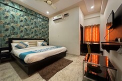 Hotel Aaradhya Residency