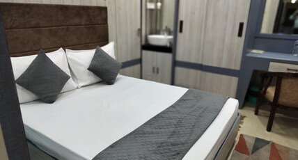 Aadrika Residency & Tandoor N Curry Room Type - Standard Room