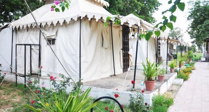 Hotel Padmini Room Type - NON / AC STANDARD ROOM