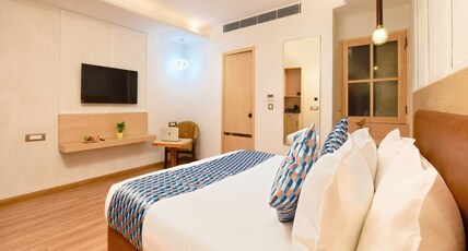Palette Hotel by CheckIn Amritsar, Airport Road Room Type - Classic King Room