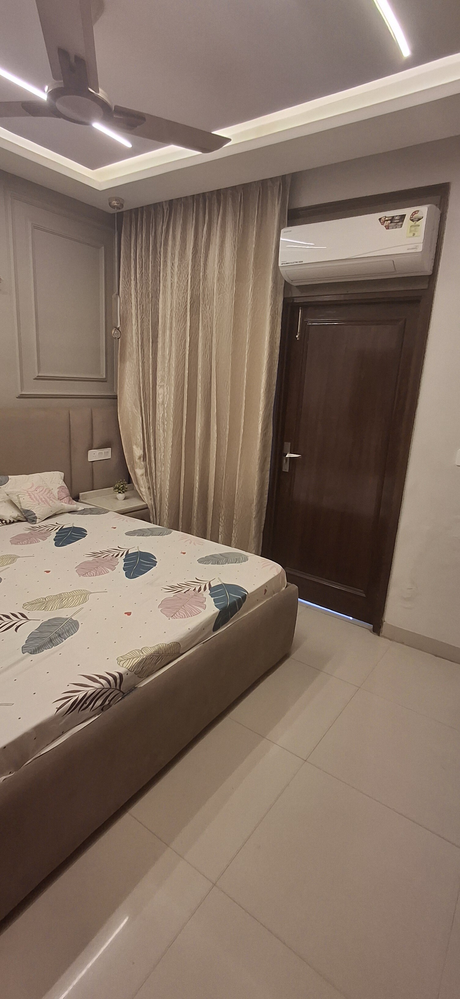 Good room with all amenities and good host - Tap to explore photos