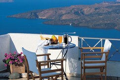 THEOXENIA CALDERA HOTEL SANTORINI