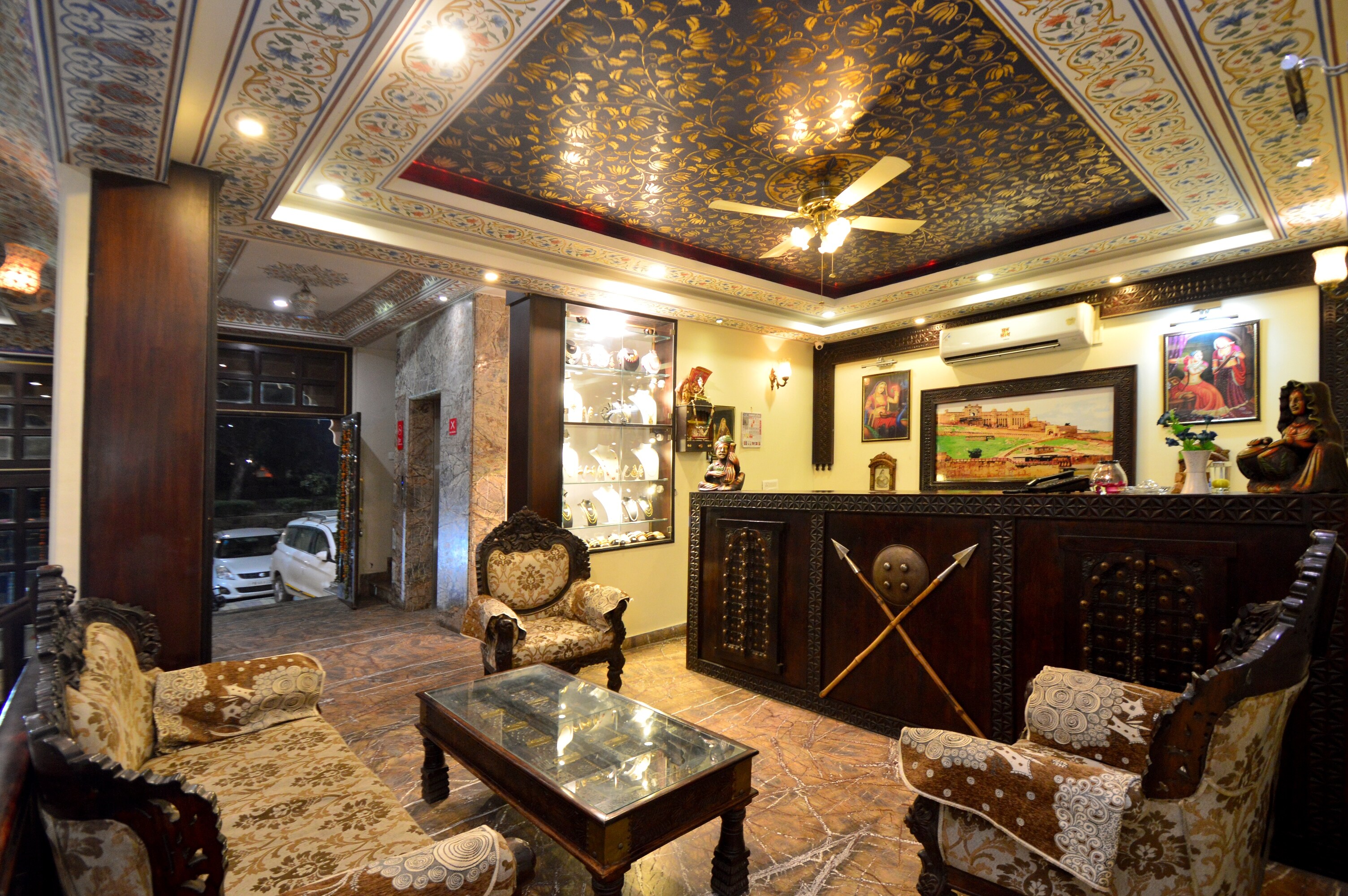 Main gallery