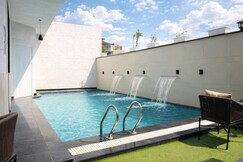 Hotel Elinor- 800 MTR away From Taj mahal