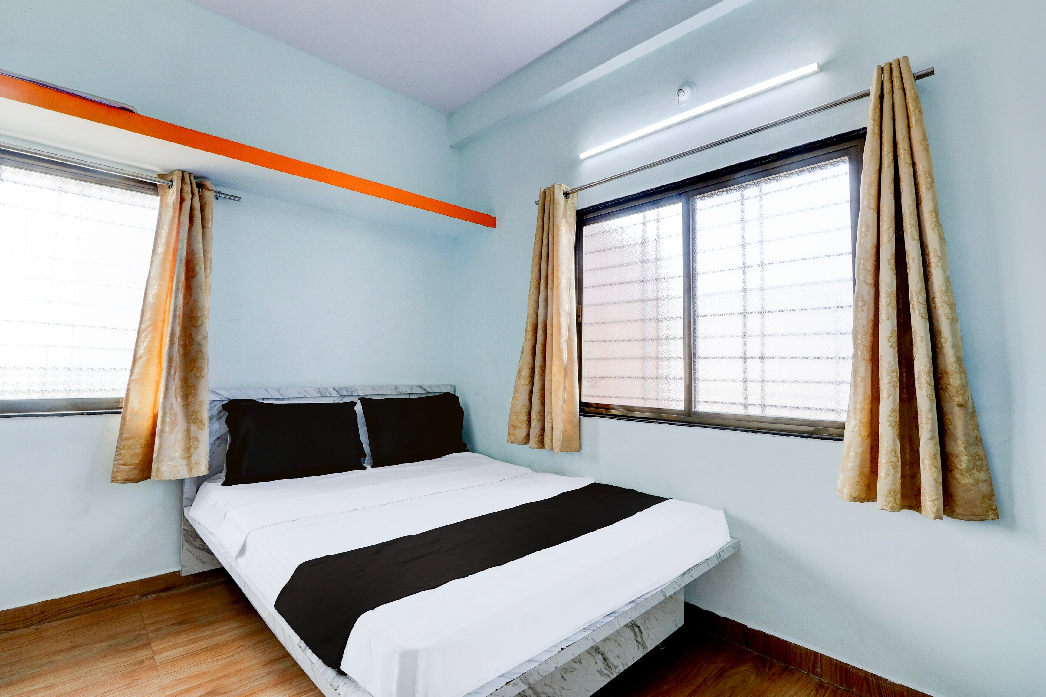 SPOT ON Hotel Satkar Bar and Lodge - Tap to explore photos