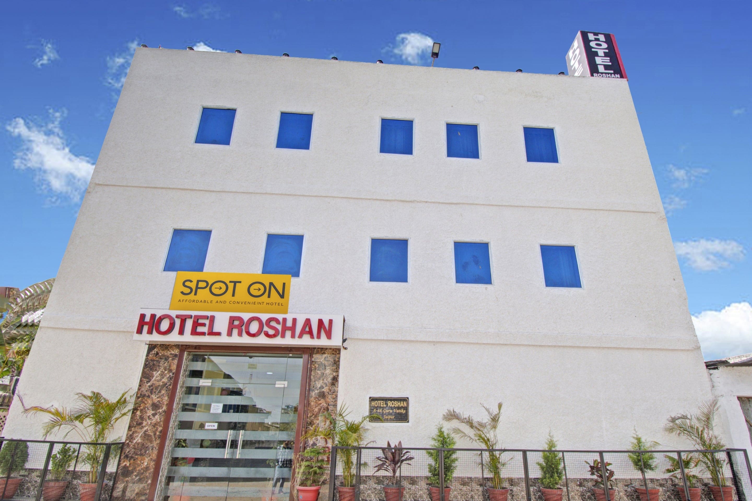 Hotel O Roshan - Tap to explore photos