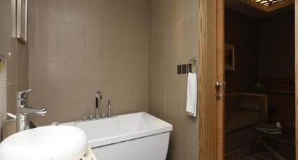 Grand Plaza Gulf Room Type - Executive Suite