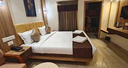 Orange Orchid Room Type - Premium Double