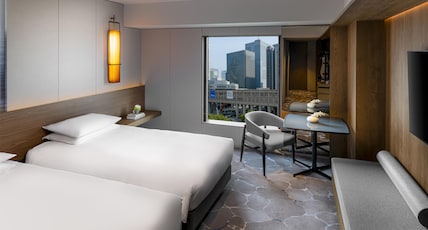 Hyatt Regency Tokyo Room Type - 2 TWIN BEDS, CITY VIEW, DELUXE Hyatt Regency Tokyo Room Type - 2 TWIN BEDS, CITY VIEW, DELUXE