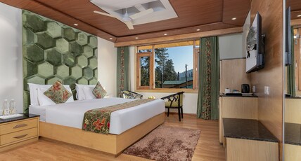 Pine Spring Resort Gulmarg Room Type - Premium Room With Private balcony