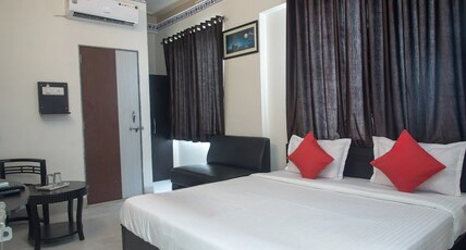 HOTEL ANGAN Room Type - CLASSIC AC ROOM