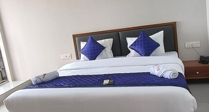 Hotel Cloud7 Room Type - Deluxe Room